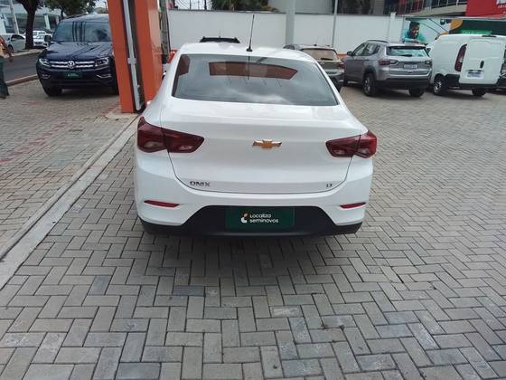 CHEVROLET ONIX 1.0 FLEX PLUS LT MANUAL CHEVROLET ONIX 1.0 FLEX PLUS LT MANUAL